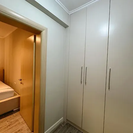 Square 24 Apartment