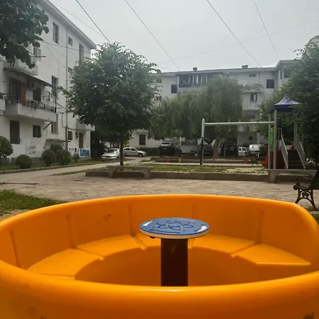 Apartment Square 24 *